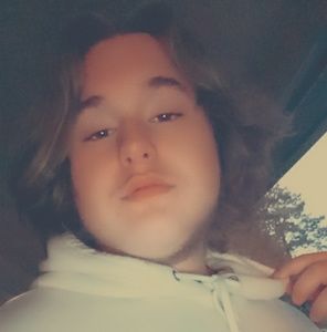 Meet your Posher, Dakota